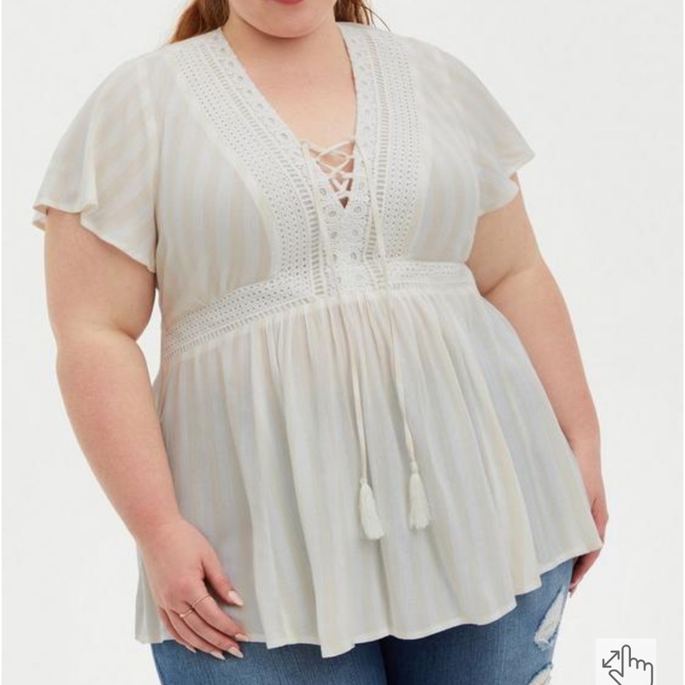 Torrid Babydoll Crinkle Gauze Crochet Inset Lace-Up Top